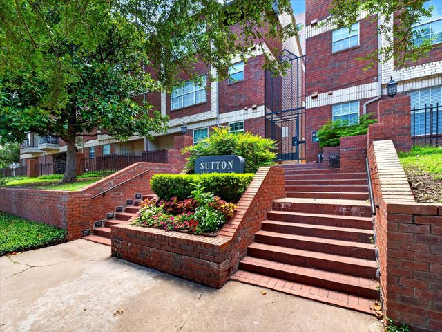 3100 Cole Avenue 216, Dallas, TX 75204