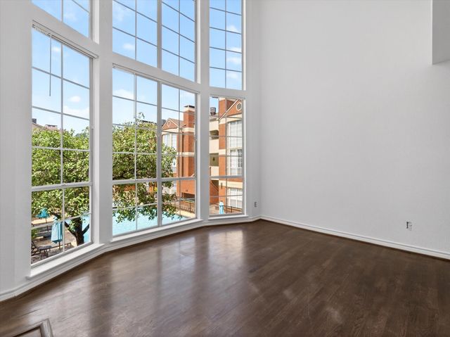3100 Cole Avenue 216, Dallas, TX 75204
