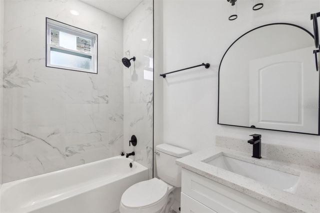 8 CLEAT COURT, Placida, FL 33946