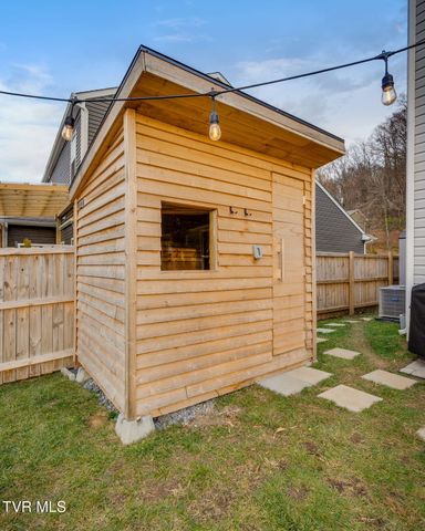 324 Glory Road, Kingsport, TN 37617