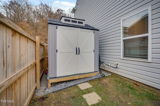 324 Glory Road, Kingsport, TN 37617