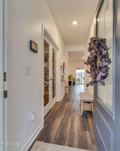 324 Glory Road, Kingsport, TN 37617