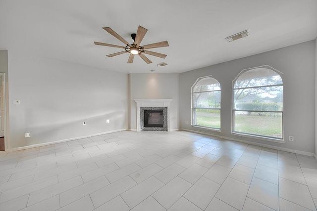 9606 Oakland Lake Way, Missouri City, TX 77459