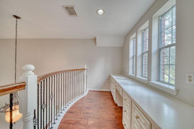 9606 Oakland Lake Way, Missouri City, TX 77459