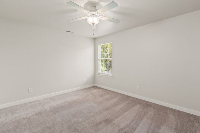 4014 Ella Cook Cir, Murfreesboro, TN 37129