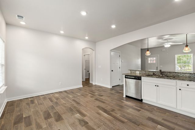 4014 Ella Cook Cir, Murfreesboro, TN 37129
