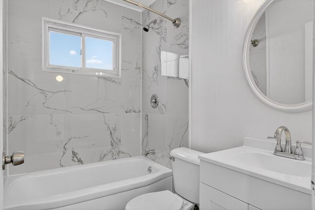 4474 16th Street, Wyandotte, MI 48192