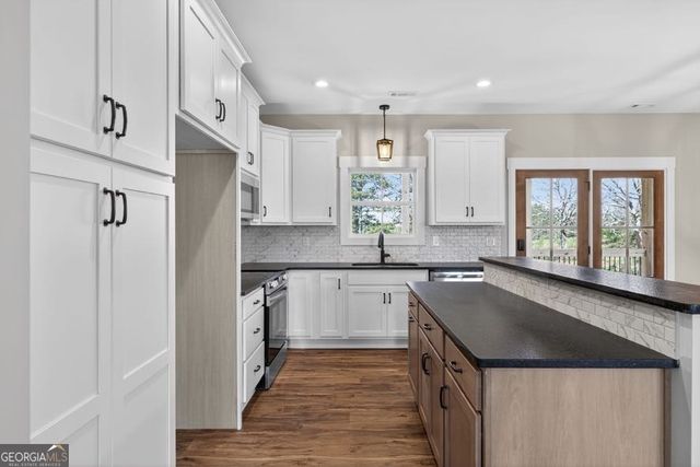 51 Fast Lane, Ranburne, AL 36273