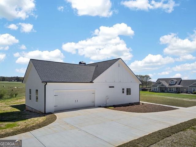 51 Fast Lane, Ranburne, AL 36273