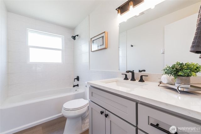 1303 Comet St, Milton, WA 98354