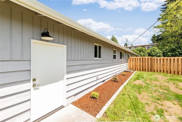 1303 Comet St, Milton, WA 98354