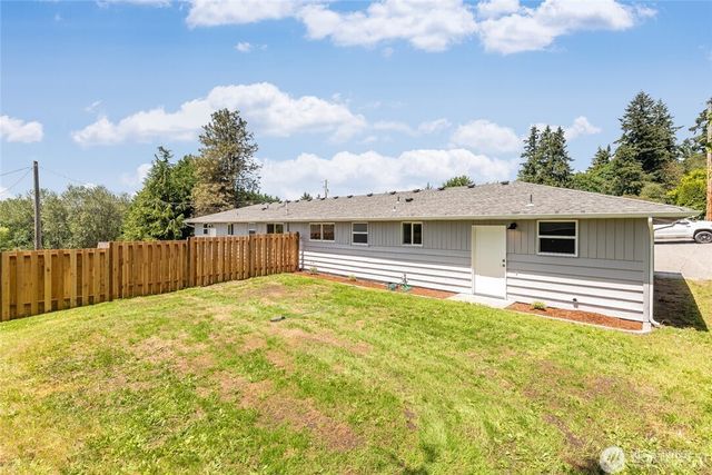 1303 Comet St, Milton, WA 98354