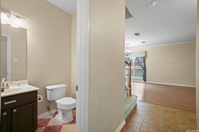 15414 PRESTON PASS DR, San Antonio, TX 78247