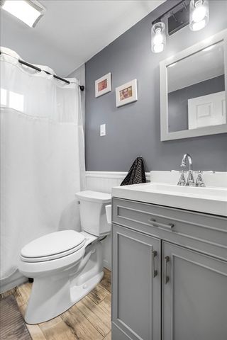 44 Vinedale Rd, Brockton, MA 02301