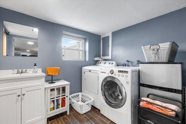 44 Vinedale Rd, Brockton, MA 02301