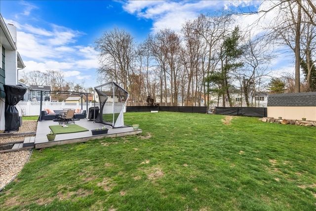 44 Vinedale Rd, Brockton, MA 02301