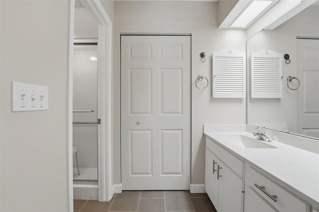 Image 17 of property listing at 304 108TH STREET W 110, Bradenton, FL 34209