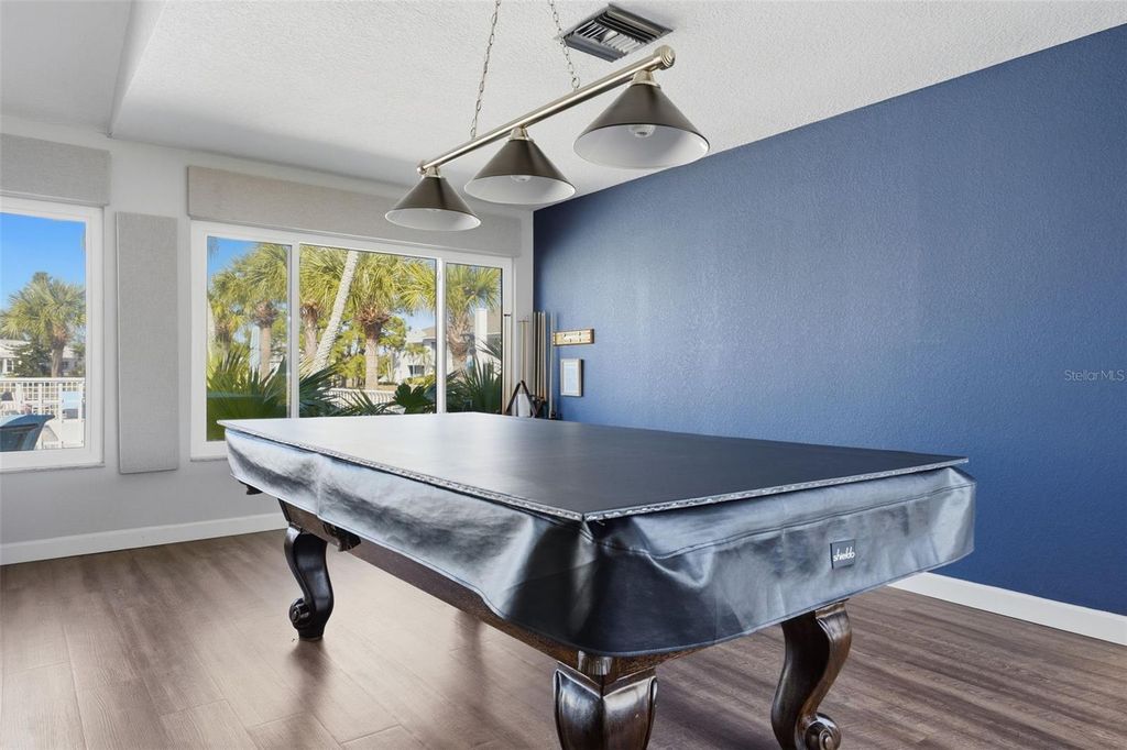 Image 32 of property listing at 304 108TH STREET W 110, Bradenton, FL 34209