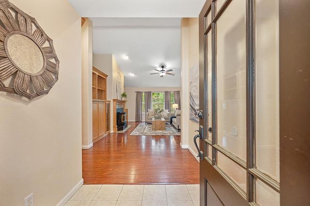 6584 Green Leaf Ln, Foresthill, CA 95631