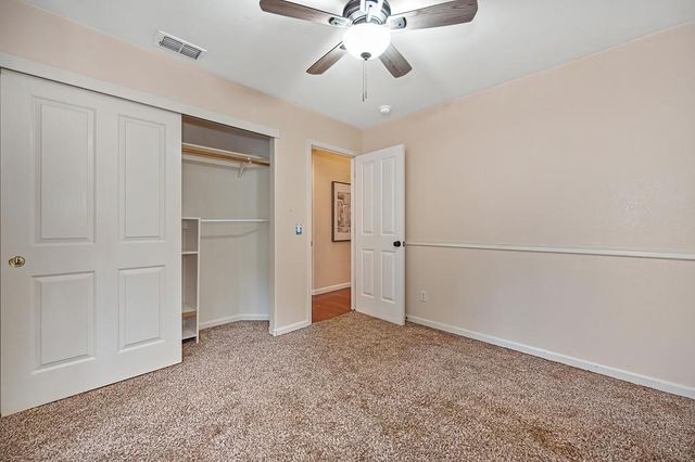 6584 Green Leaf Ln, Foresthill, CA 95631