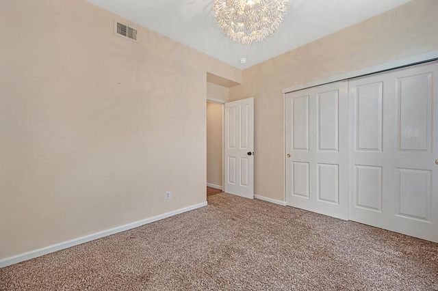 6584 Green Leaf Ln, Foresthill, CA 95631