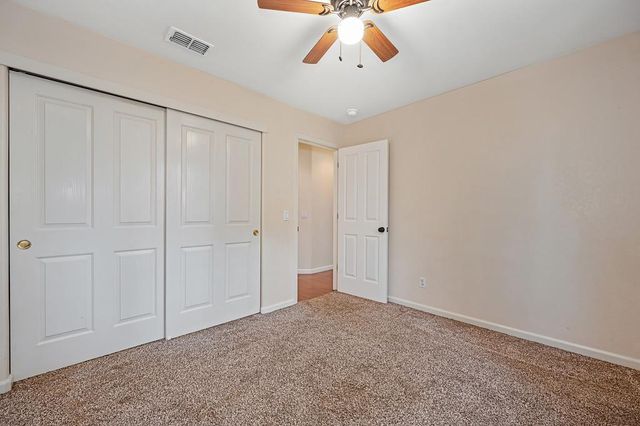 6584 Green Leaf Ln, Foresthill, CA 95631