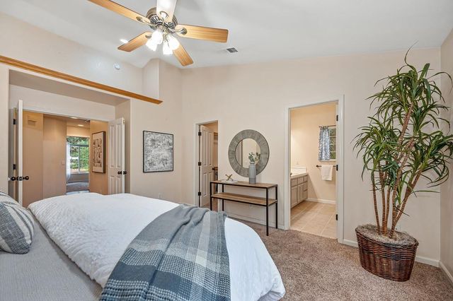 6584 Green Leaf Ln, Foresthill, CA 95631