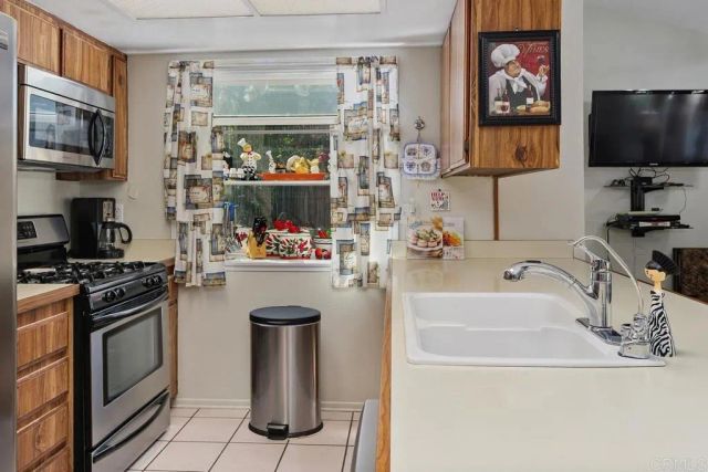 9209 Agave Place, Riverside, CA 92503