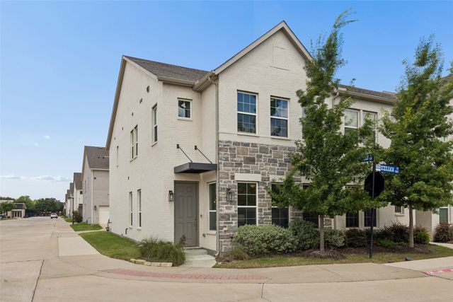 9901 Schramm Street, Irving, TX 75063