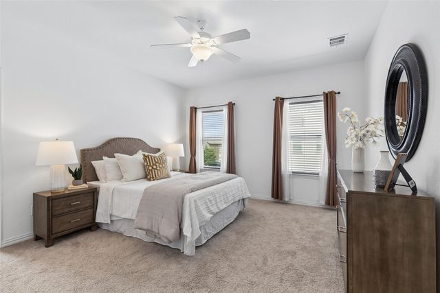 9901 Schramm Street, Irving, TX 75063