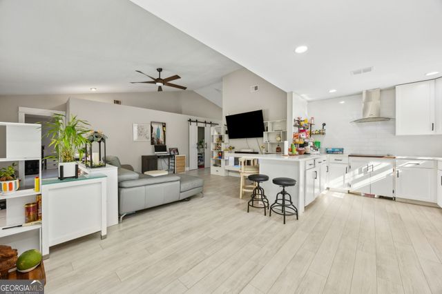 203 Foxwood Circle, St. Marys, GA 31558