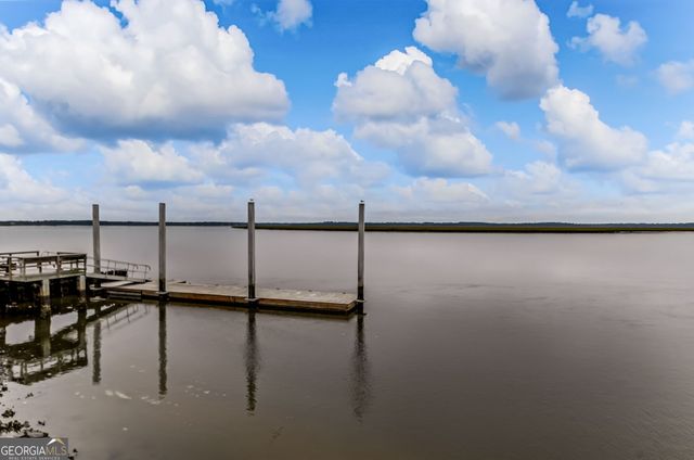 203 Foxwood Circle, St. Marys, GA 31558