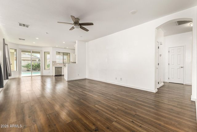 46045 W BARBARA Lane, Maricopa, AZ 85139