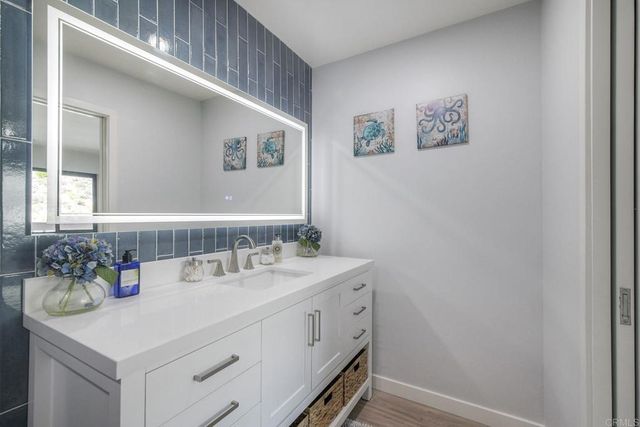 4705 Marina 10, Carlsbad, CA 92008