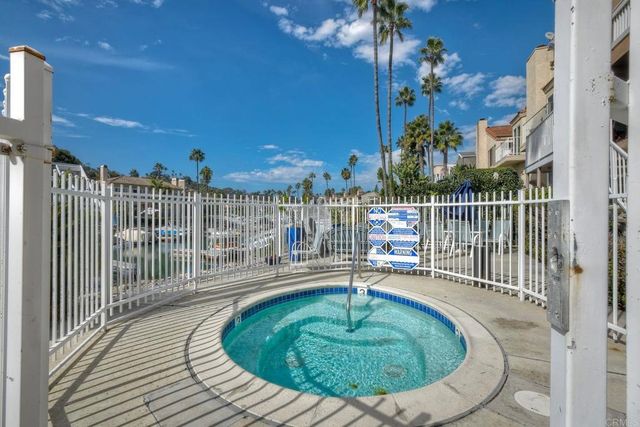 4705 Marina 10, Carlsbad, CA 92008