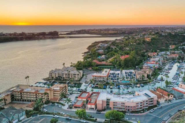 4705 Marina 10, Carlsbad, CA 92008