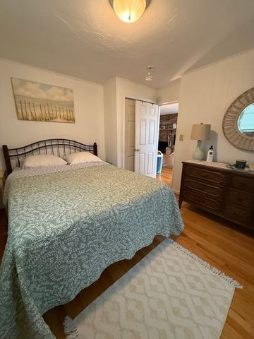 19 Old Mouth Rd, Scituate, MA 02066