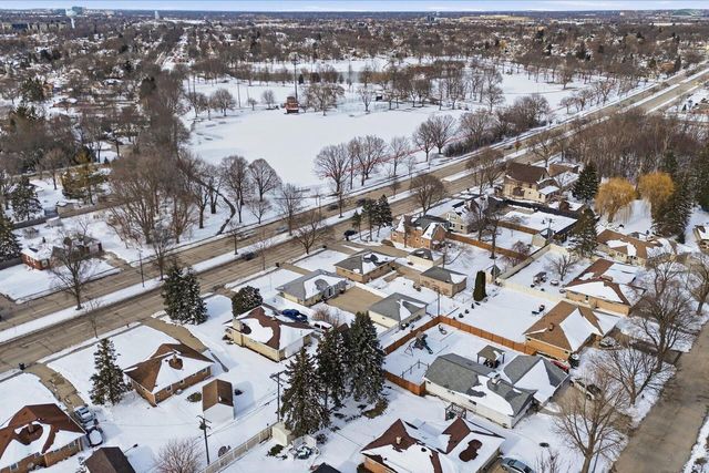 8205 W Beloit ROAD, West Allis, WI 53219