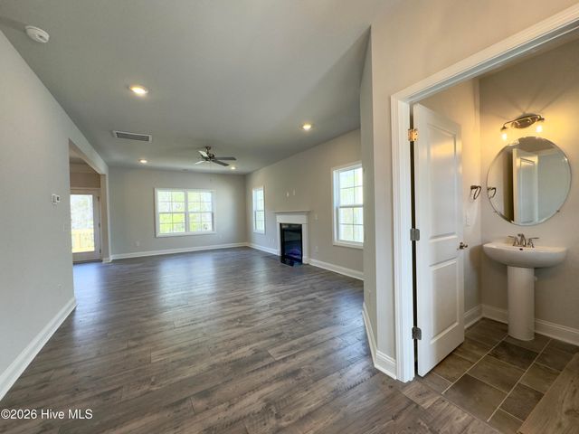 2994 Mithwick Street SW, Shallotte, NC 28470
