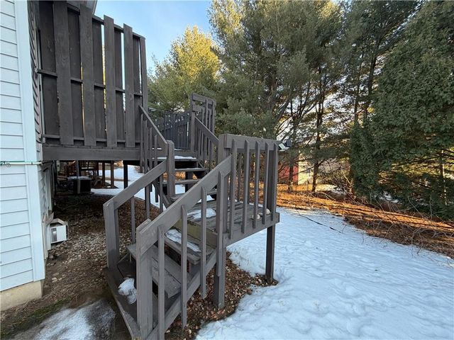 1215 Glades Drive, Altoona, WI 54720