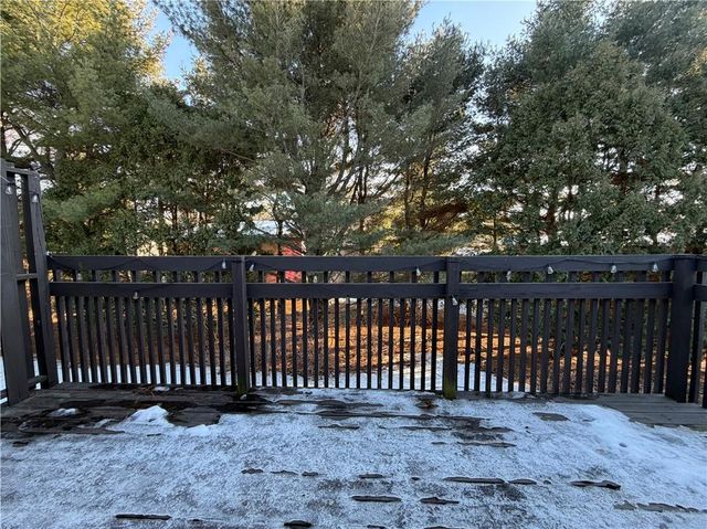 1215 Glades Drive, Altoona, WI 54720