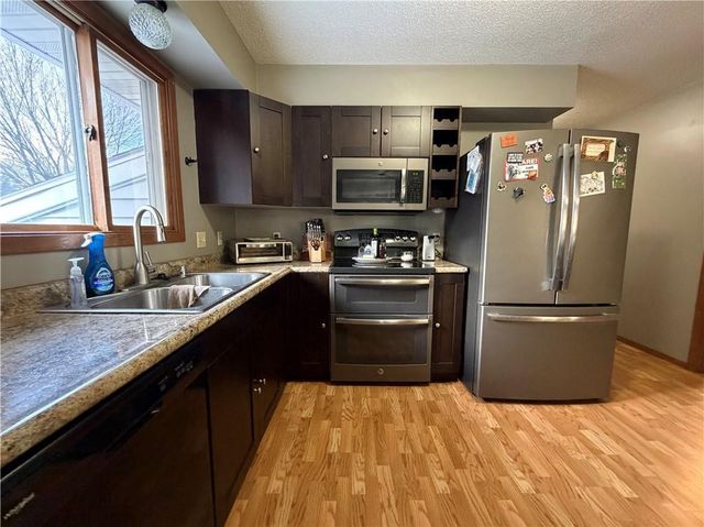 1215 Glades Drive, Altoona, WI 54720