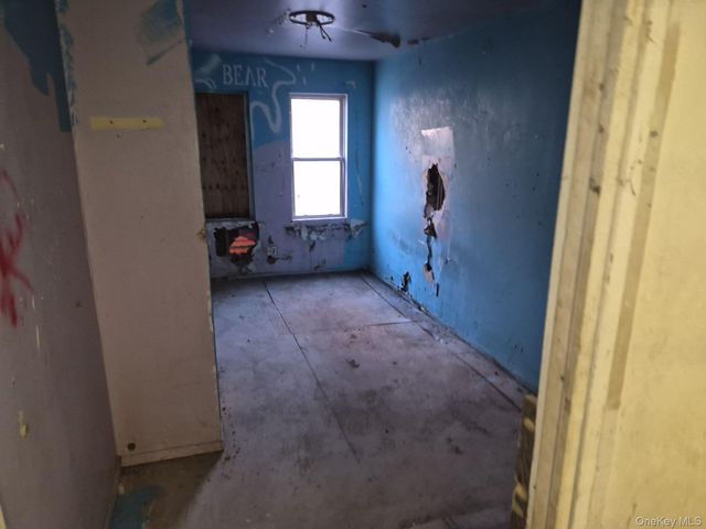 1326 College Avenue, Bronx, NY 10456