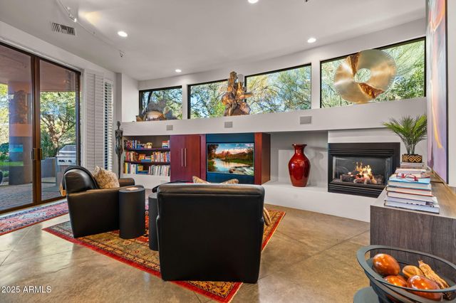 10040 E HAPPY VALLEY Road 625, Scottsdale, AZ 85255