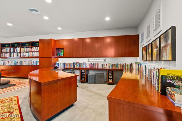 10040 E HAPPY VALLEY Road 625, Scottsdale, AZ 85255