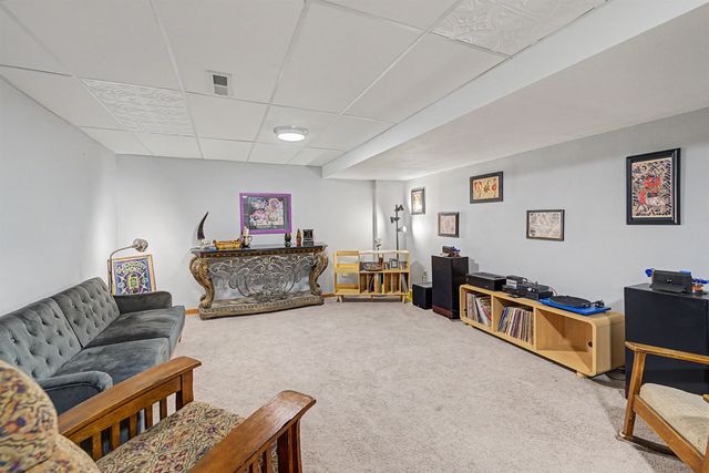 1220 Fredrich Dr., Salina, KS 67401