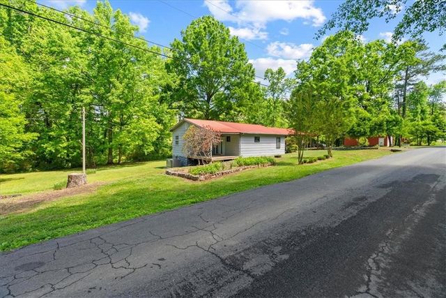 207 Carol Joyce Drive SE, Dalton, GA 30721