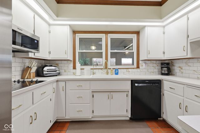 5 Windridge, Anderson, IN 46011