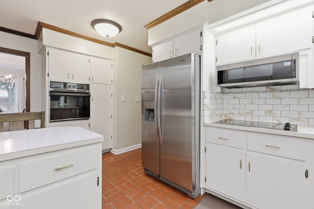 5 Windridge, Anderson, IN 46011