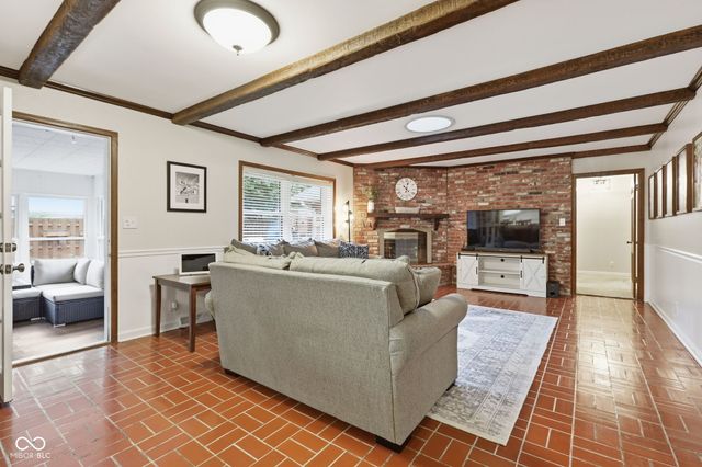 5 Windridge, Anderson, IN 46011
